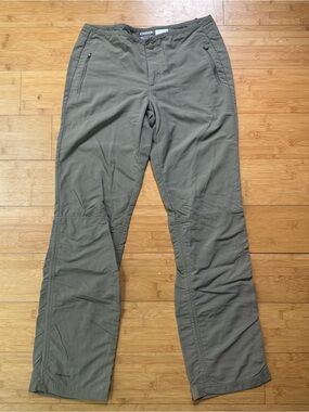 Columbia Titanium Women's Outdoor Hiking Pants Cargo Khaki Nylon Size 4 TL8296